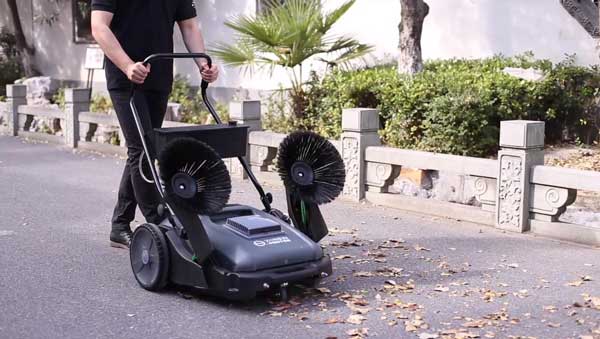 揚(yáng)子掃地機(jī)，用戶放心的掃地機(jī)品牌！