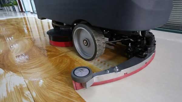 洗地機(jī)，哪個(gè)品牌好呢